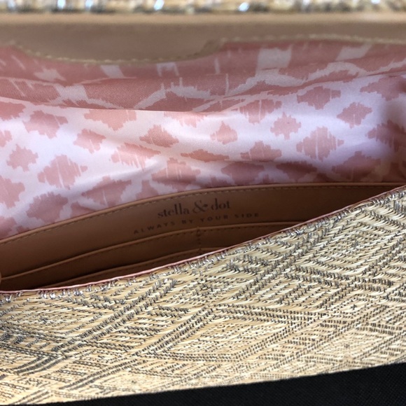 Stella & Dot ALWAYS BY YOUR SIDE Clutch NWOT - Picture 3 of 4